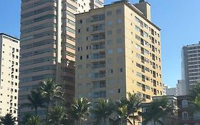 Apartamento Praia Grande! Prédio frente ao mar